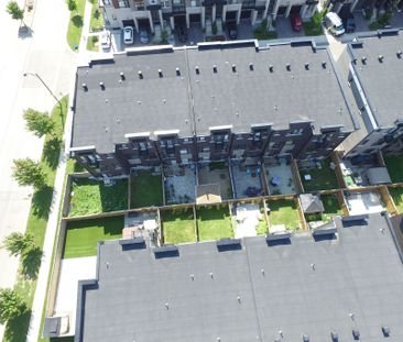 For Lease - 12 Laskin Drive, Vaughan, Ontario - Photo 5