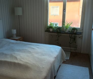 Bandhagen - 1rok - tillsv - 5.250kr/mån - Photo 1