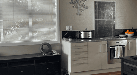 Charming 4BR Home in Bucklands Beach - Photo 3