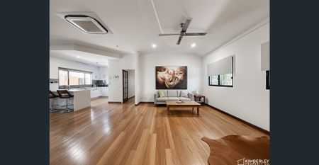 The Complete Package on Highly Desired Barrgana! - Photo 5