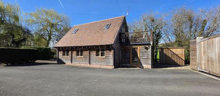 2 bedroom detached house to rent - Photo 4