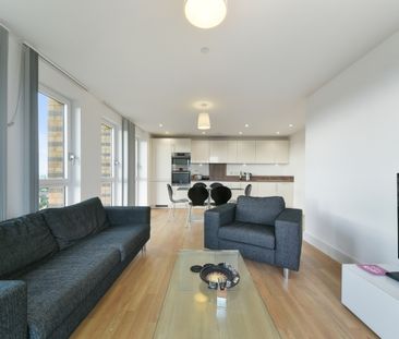 3 Bed Flat, Ivy Point, E3 - Photo 2