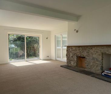 4 bedroom detached house to rent - Photo 2