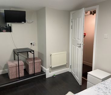 Studio Flat, Finchley Road, NW3 - Photo 2