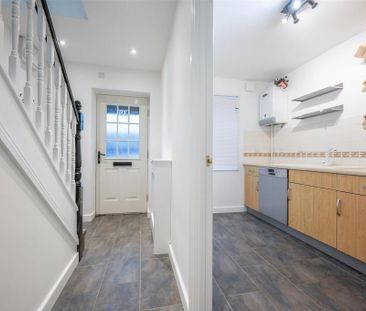 3 bedroom house to rent - Photo 2