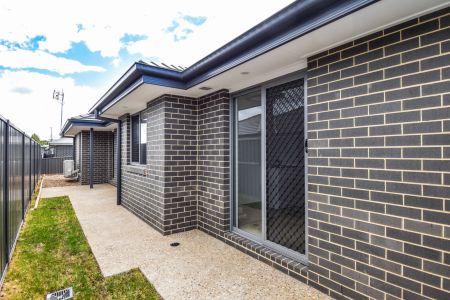 Modern Living and Low Maintenance! - Photo 3