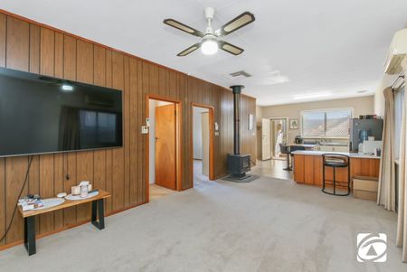190 Ryan Street - Photo 3