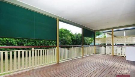 “Large and beautiful house for rent (3 bedroom 2 bathroom with 1 carpark)” - Photo 3