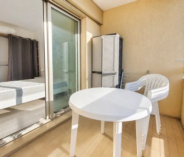 Location Appartement 2 pièces 36m² LE CANNET 06110 - Photo 6