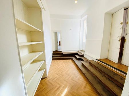 Location Appartement 2 pièces 56m² MACON 71000 - Photo 2