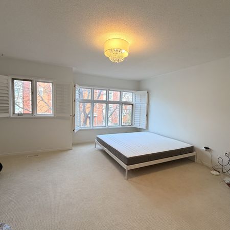 For Lease - 40 CHESTER Street, Oakville, Ontario - Photo 3