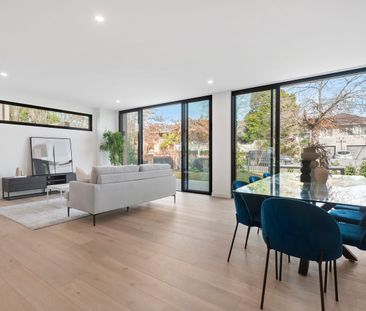 Modern Architect designed masterpiece - Photo 1