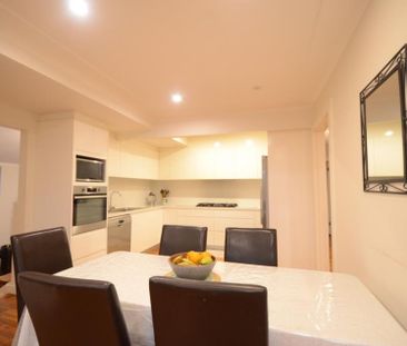 4 Bedroom Family Home!! - Photo 5