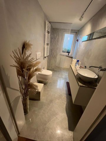 WG Zimmer in wunderschönem Stadthaus - Foto 2