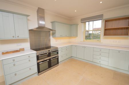 9 Station Road, Docking, Pe31 - Photo 4