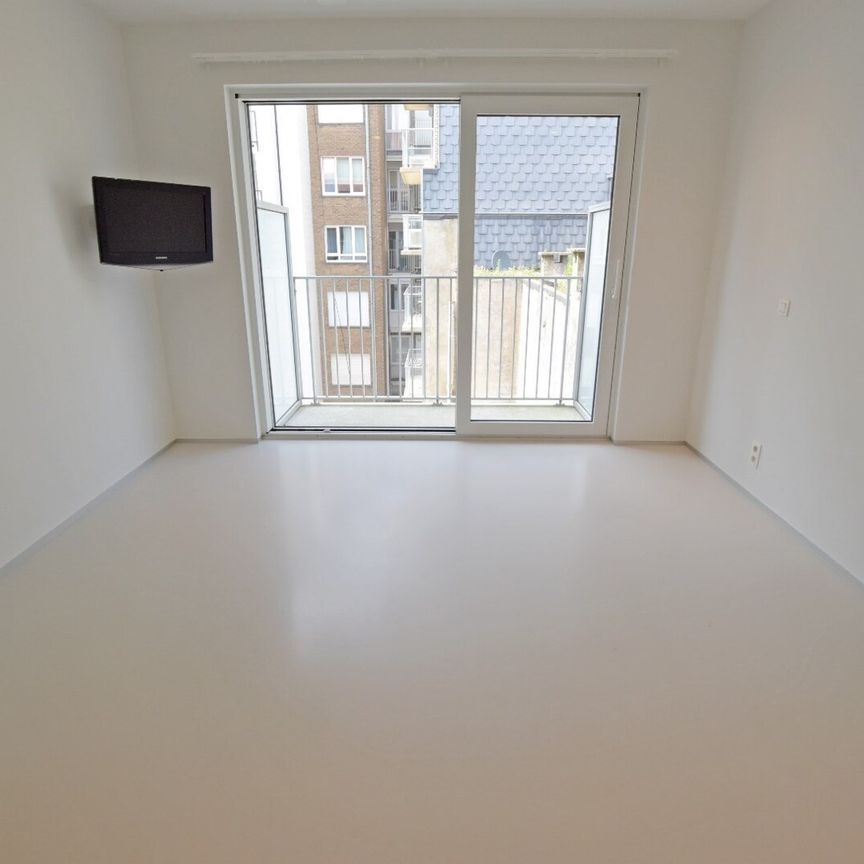 Recent appartement met 1 slaapkamer gelegen in hartje Zoute met prachtig zicht over de villa's van het Zoute - Photo 1