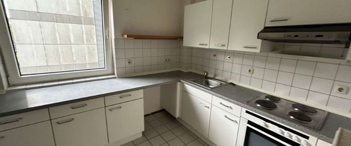 Nachmieter gesucht, für eine Sernioren/innen 3 Zimmerwohnung zum 16.06.2025 zum selber renovieren. - Foto 1
