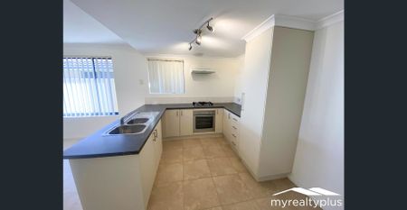 FAMILY HOME WITH EASY CARE LIVING - Photo 3