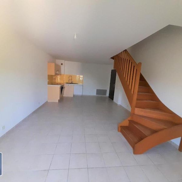 Location Appartement 2 pièces 50m² PERTUIS 84120 - Photo 1