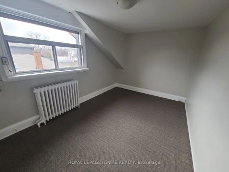 Property For Lease | W8161718 - Photo 2