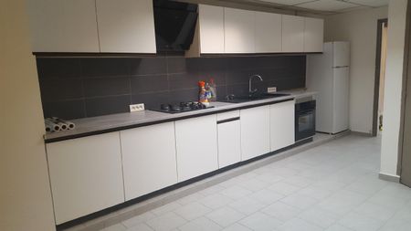 Location Maison 3 pièces 83m² - Photo 4