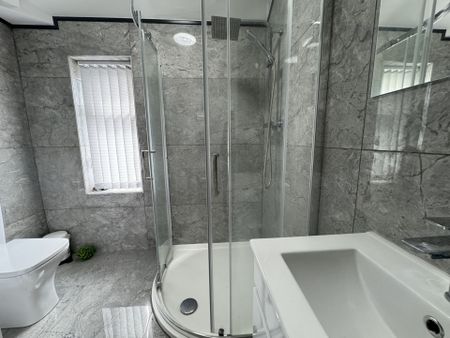 3 Bedroom Semi Detached - Photo 5