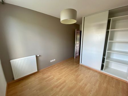 Location Appartement 4 pièces 109m² - Photo 2