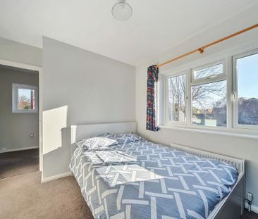 3 bedroom detached house to rent - Photo 4