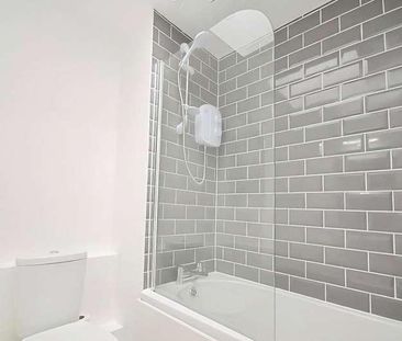 Carlton Close, Upminster, RM14 - Photo 6