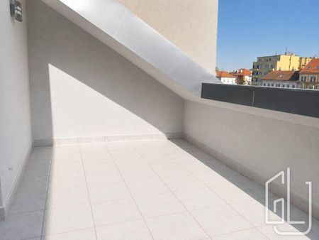 Pronájem bytu 3+kk 76 m2 - Fotografie 5