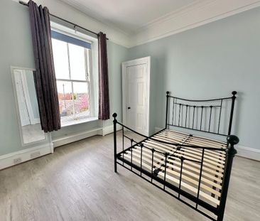 6 bedroom semi-detached house to rent - Photo 5