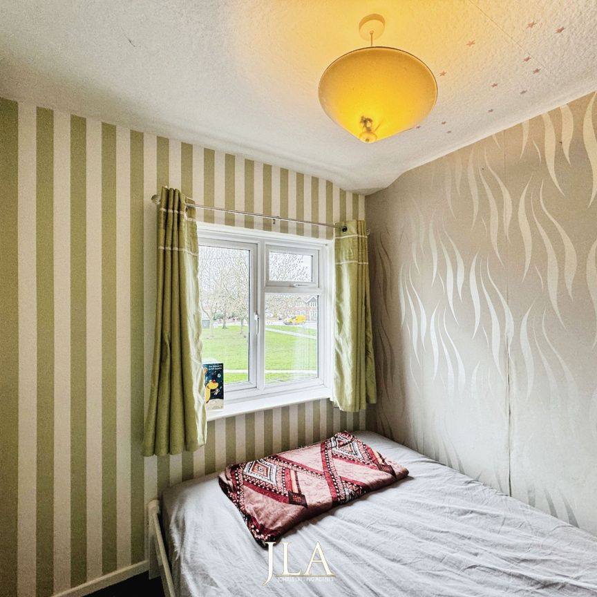 3 bed semi-detached house to rent in Kingsway, Leicester, LE3 - Photo 1