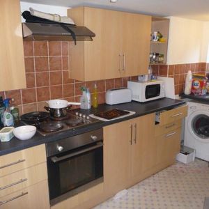 3 bedroom house to rent - Photo 2