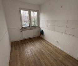 Charmante 2-Zimmer-Wohnung mit Balkon in Duisburg - Foto 1