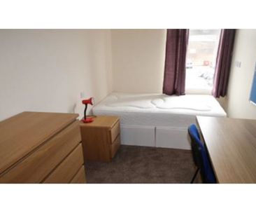 Hungate - House Share - 1 Room Available From March - Photo 3