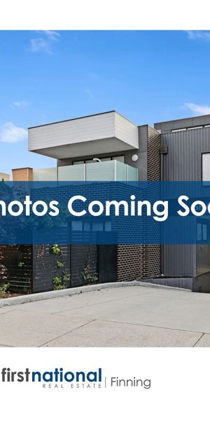 Modern and low-maintenance living in the heart of Ormond - Photo 1