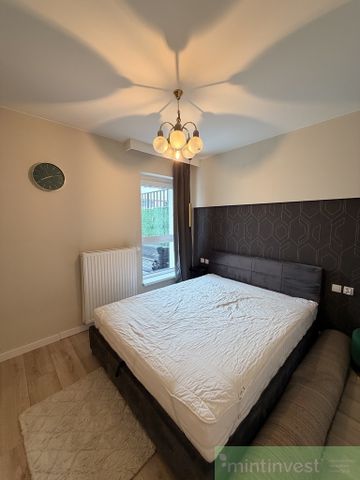 Nowoczesne 2-pokojowe mieszkanie z 18m tarasem - Photo 4