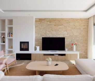 Maison à louer Tourrettes Sur Loup, Cote d'Azur, France7 000 EUR / ... - Photo 4