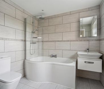 Brookside, Weston Turville - Photo 4