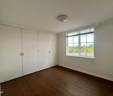 Light and location in the heart of Prahran - Photo 1