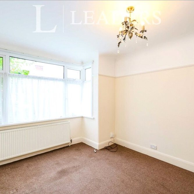 3 bedroom house to rent Chatsworth Avenue, Portsmouth, PO6 - Photo 1