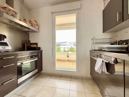 T2 QUARTIER BERGOUGNAN/GRAVOUSES 47 m2 - Photo 2