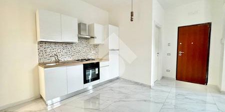 Trilocale in affitto - Photo 3