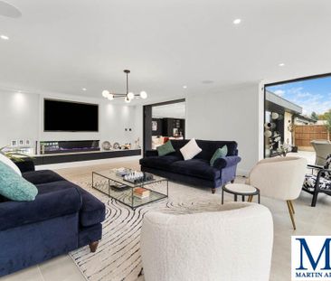 5 bedroom chalet to rent - Photo 2