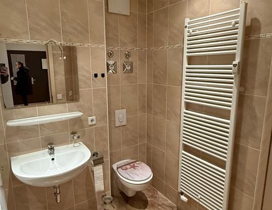 Sonnige 3 Raum Wohnung mit Balkon und EBK in Hilbersdorf - Foto 1