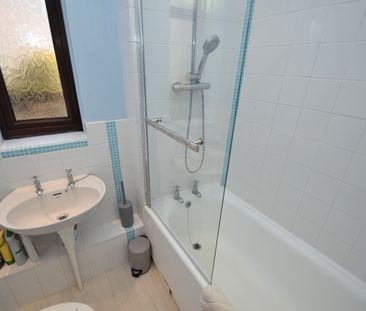 2 bed flat to rent in Montrose Street, Clydebank, G81 - Photo 6