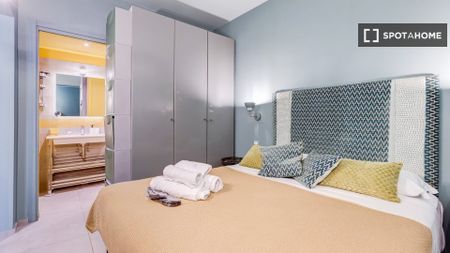 rome, Lazio 00176 - Photo 3