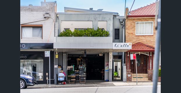 Penthouse Living In The Heart of Penshurst - Photo 1