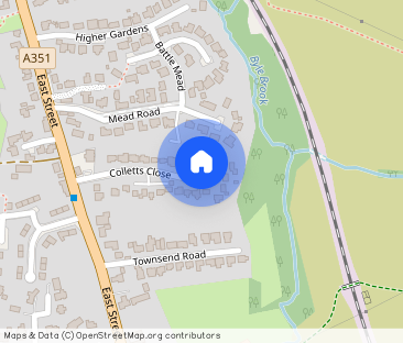 Corfe Castle - Photo 1