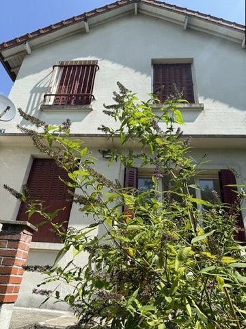 Location Maison 5 pièces 110m² - Photo 5